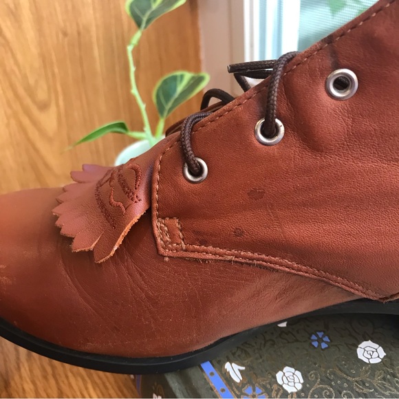 Ariat Heritage Lacer Kiltie Brown Leather Boot - Picture 7 of 9